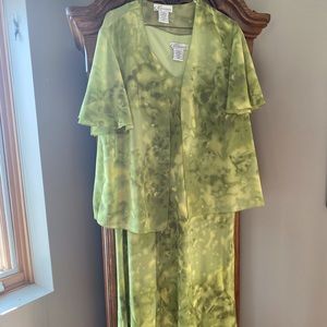 Sleeveless dress with sheer jacket